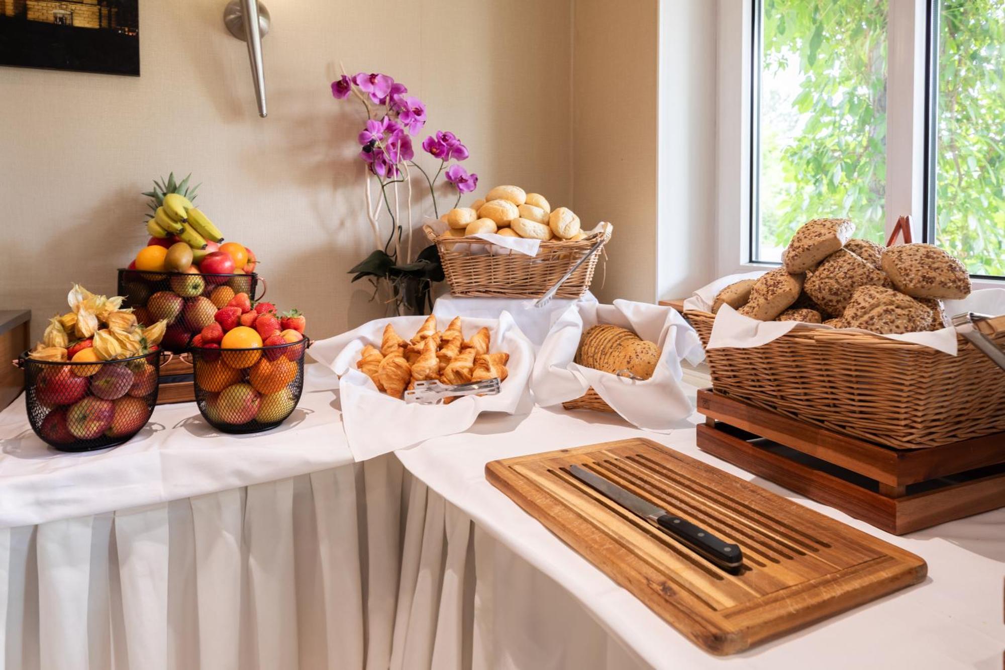Garner Hotel Cottbus Sued By Ihg Bagian luar foto