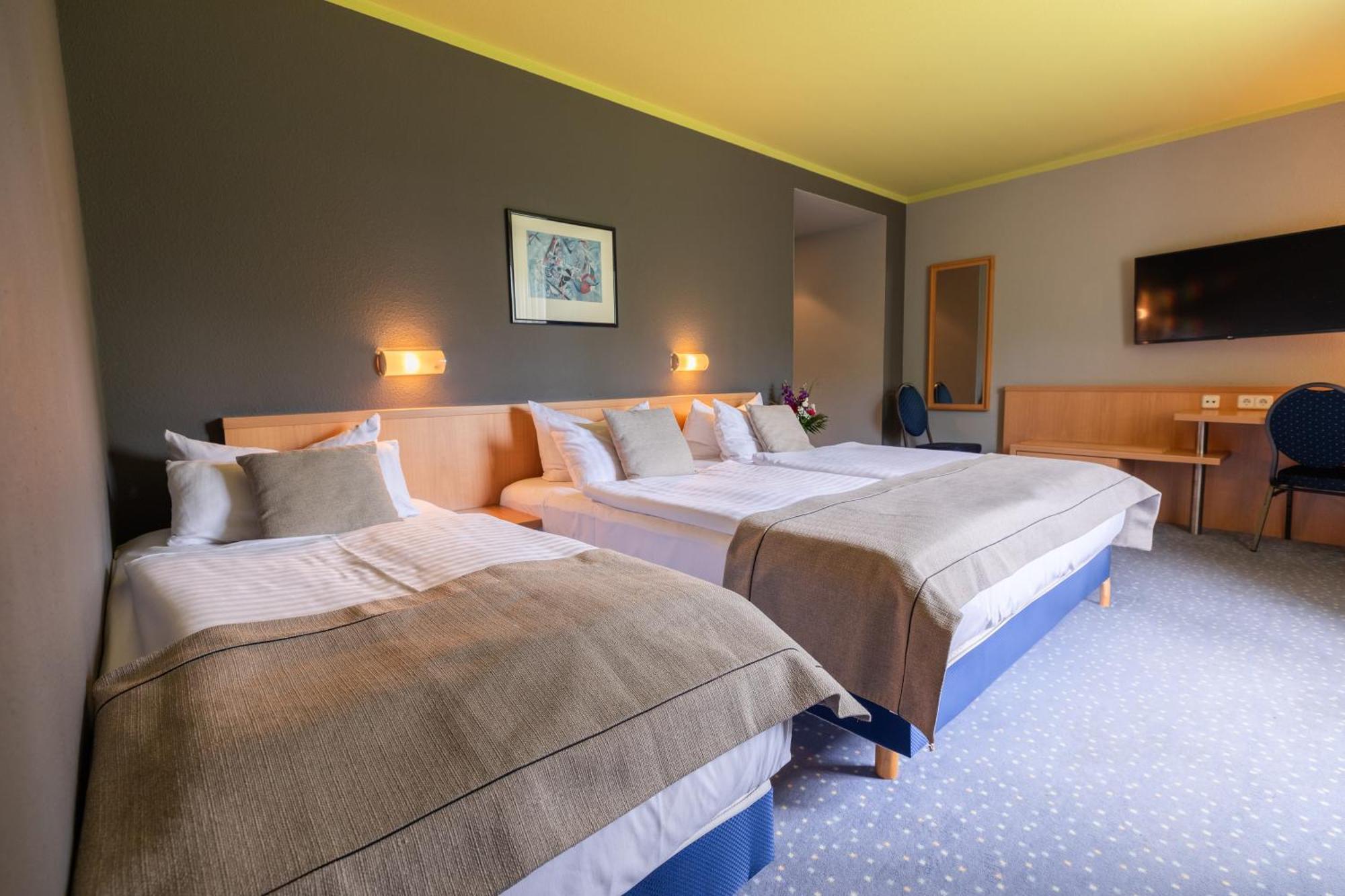 Garner Hotel Cottbus Sued By Ihg Bagian luar foto