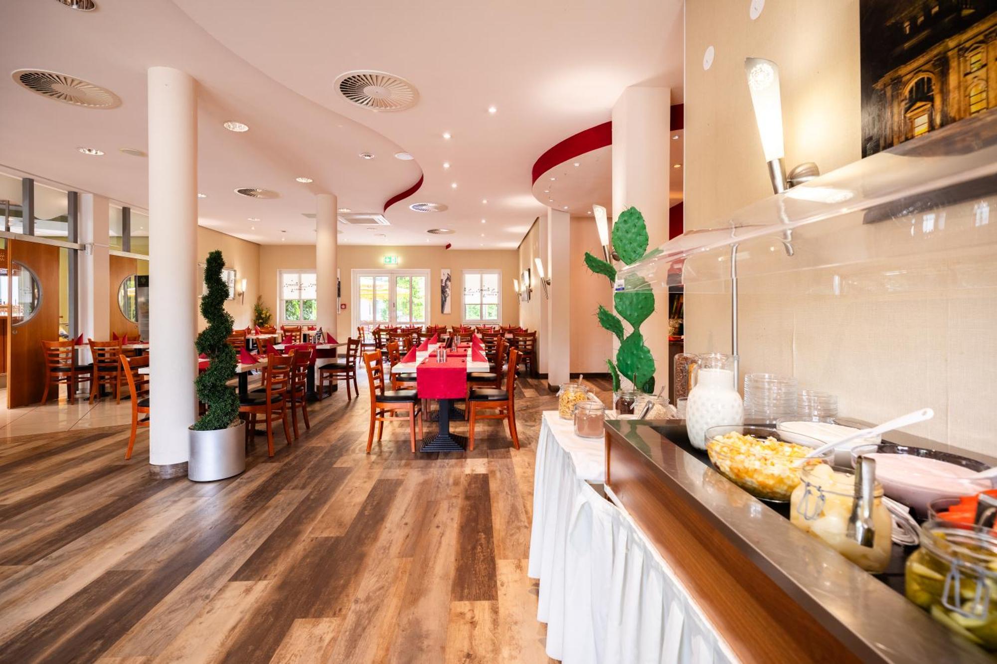 Garner Hotel Cottbus Sued By Ihg Bagian luar foto