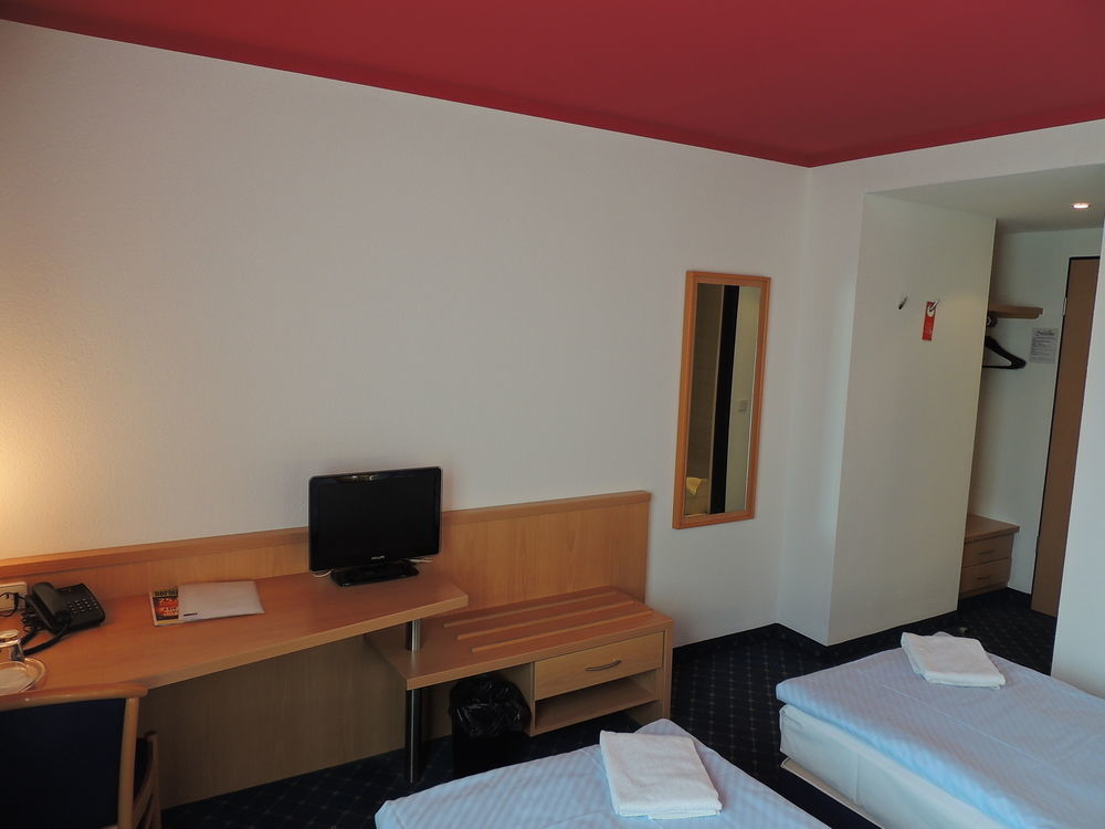 Garner Hotel Cottbus Sued By Ihg Bagian luar foto